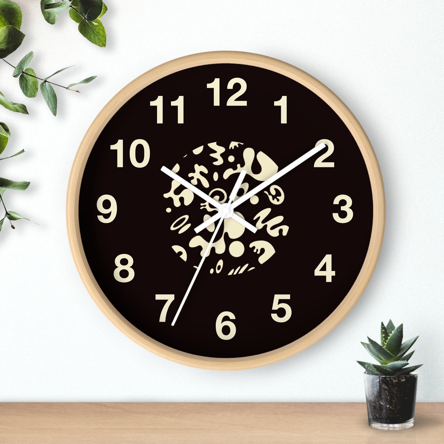 BRIGHT FUTURE CLASSIC WALL CLOCK - Smoke Black