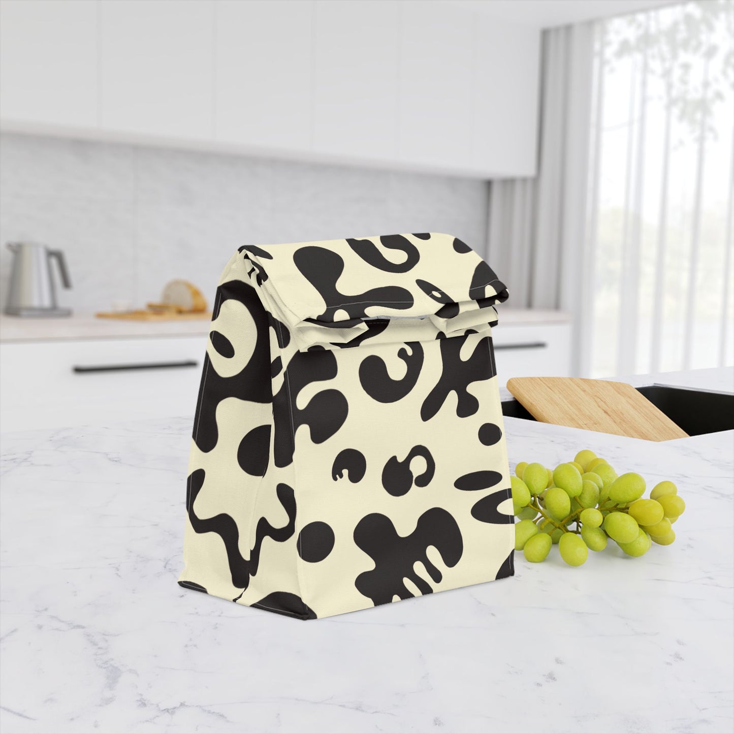 NOURISH'D MAGNETIC ROLL TOP LUNCH BAG - Warm White