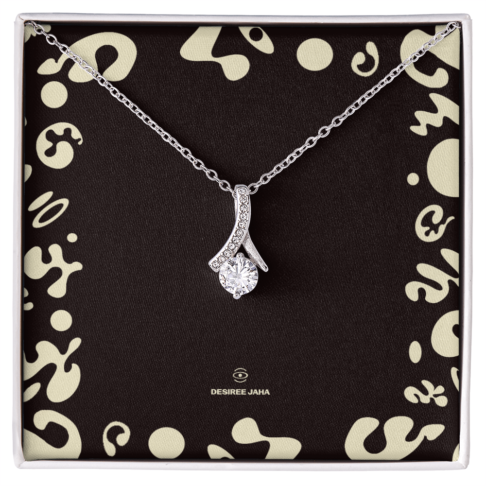 Pure Imagination Alluring Beauty Necklace