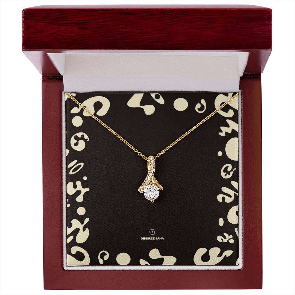 Pure Imagination Alluring Beauty Necklace