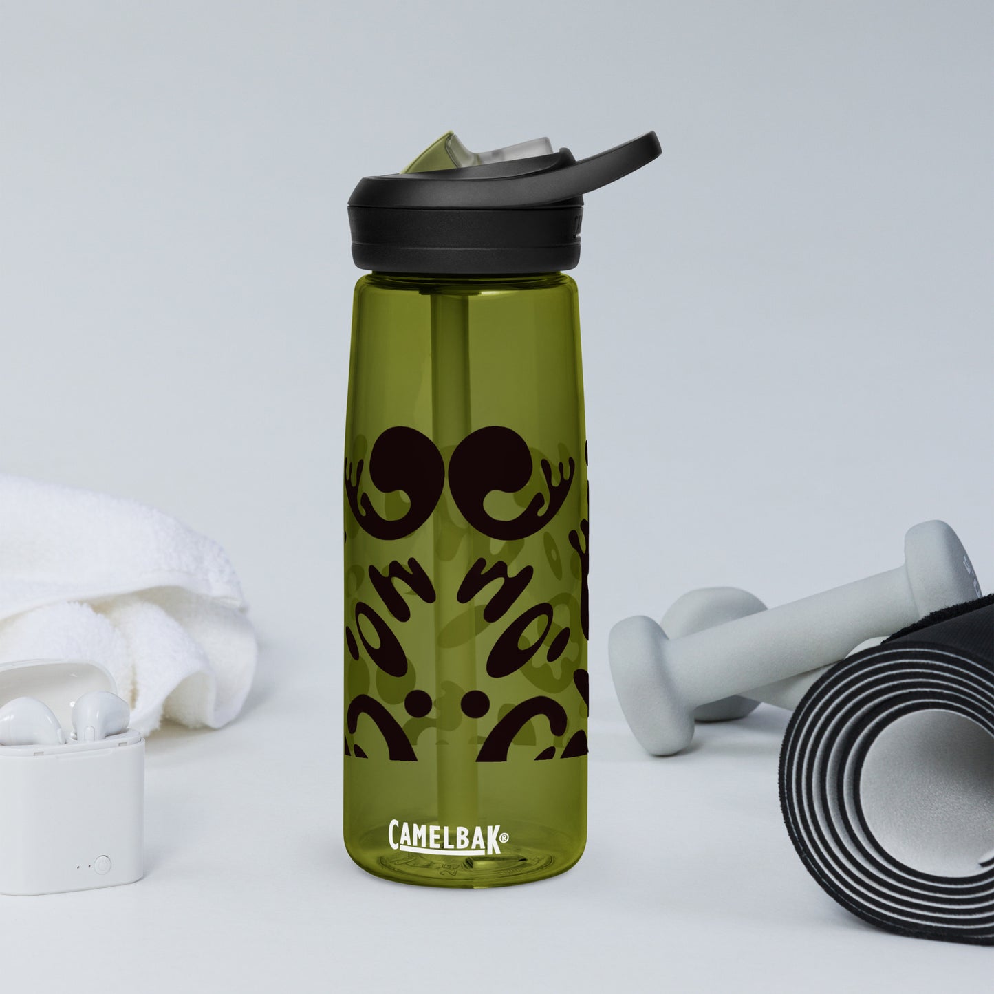 NOURISH'D SPORTS WATER BOTTLE | CamelBak Eddy®+ - Smoke Black Print