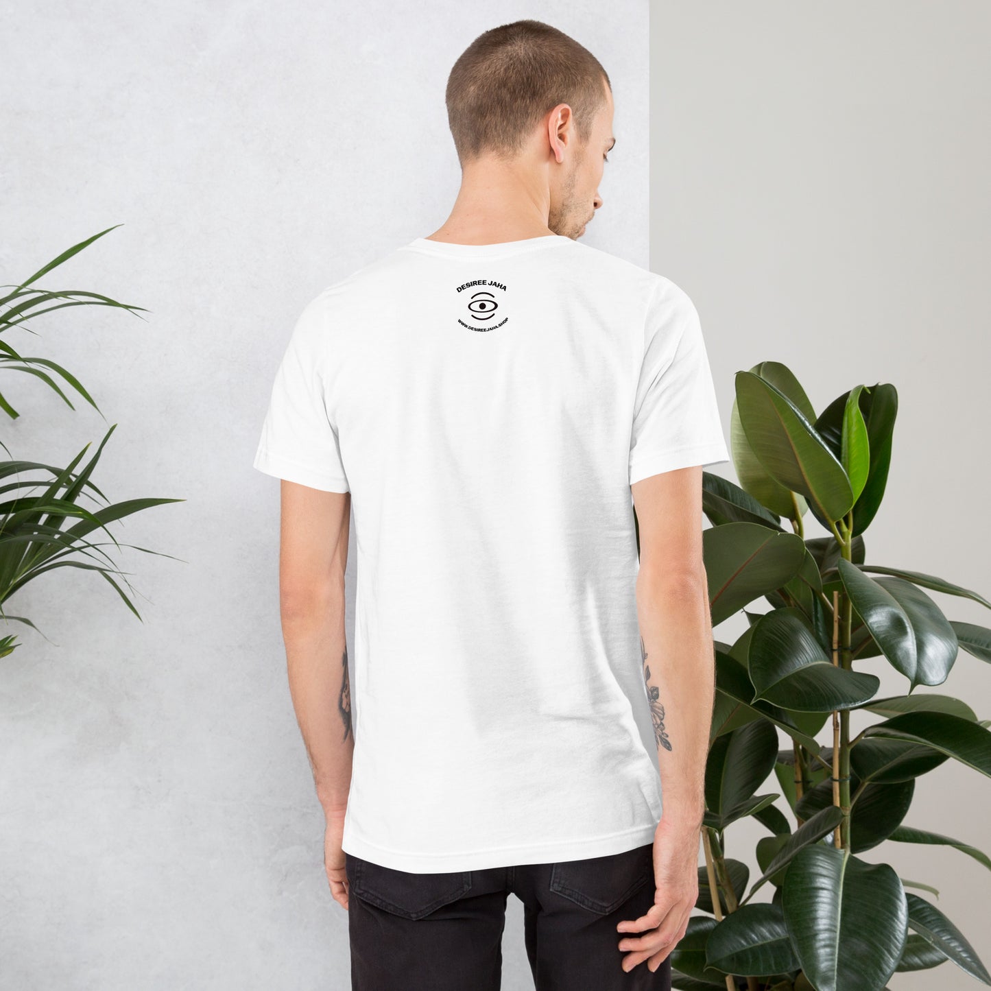 ADORN'D EMBLEM T-SHIRT - Starlight White